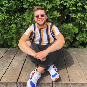 Meet your Posher, Ayden